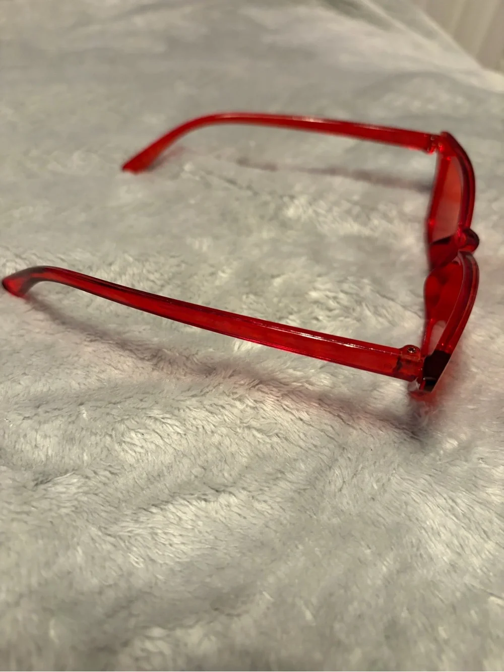 Red Cat-Eye Fashion Sunglasses
